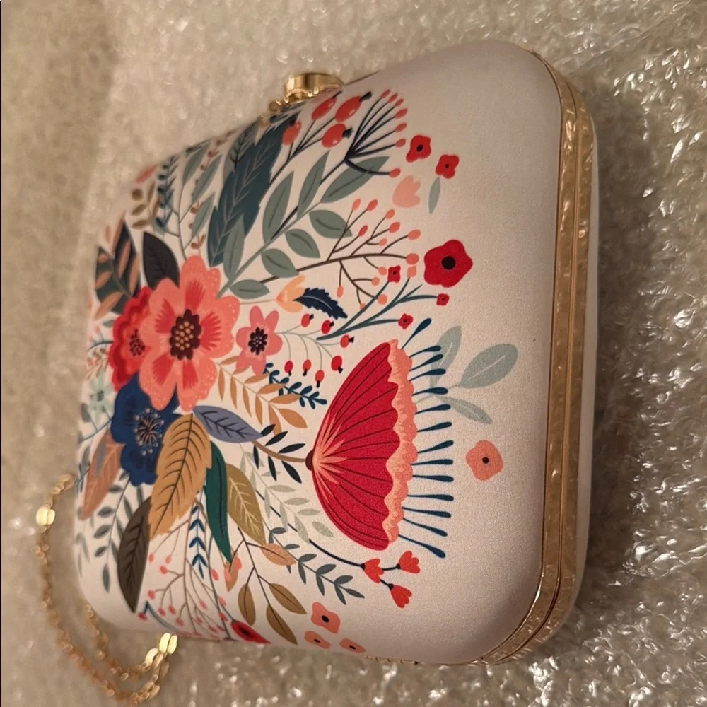 Floral Printed Ivory Crossbody Clutch with Gold Chain